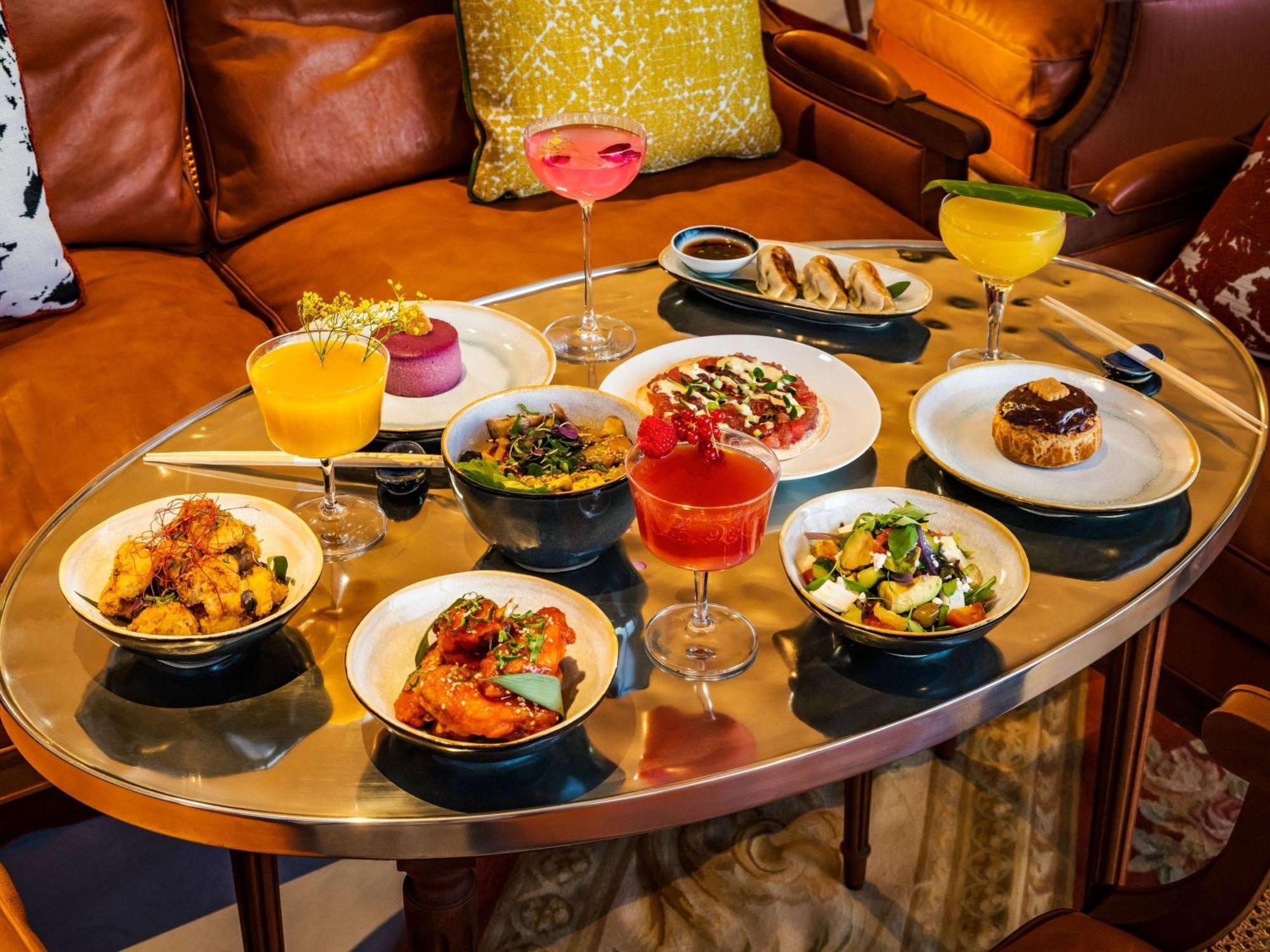 Too & - Mgallery Collection Hotel 4*